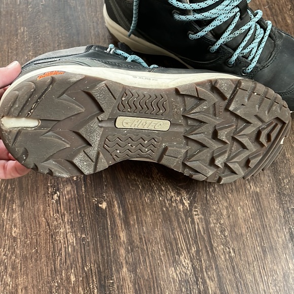 High/tec hiking boots - Picture 3 of 4